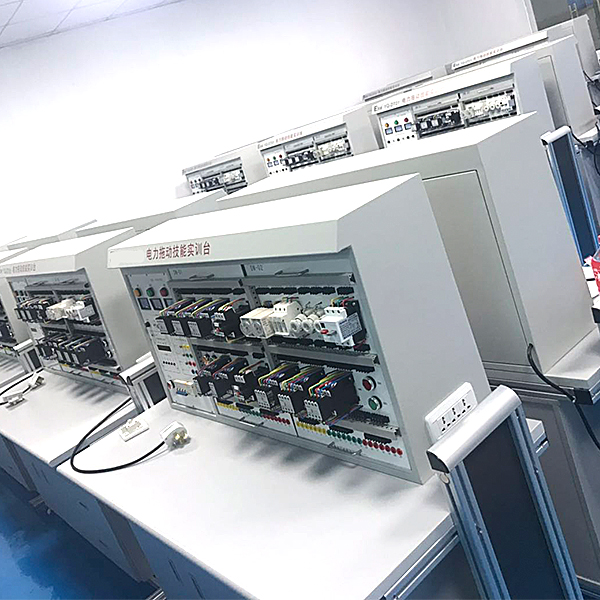 知識(shí)點(diǎn)亮未來，PLC實(shí)驗(yàn)臺(tái)引領(lǐng)智能制造教育新時(shí)代(圖2)