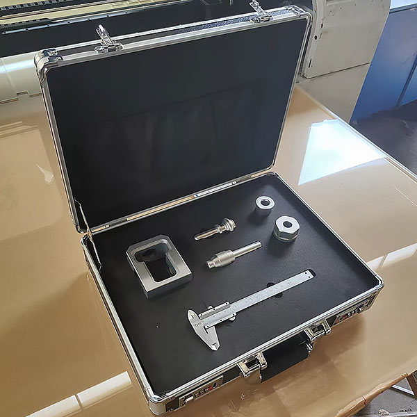 電工維修實訓報告總結(jié)范文(圖2) 電工維修實訓報告總結(jié)范文(圖2)